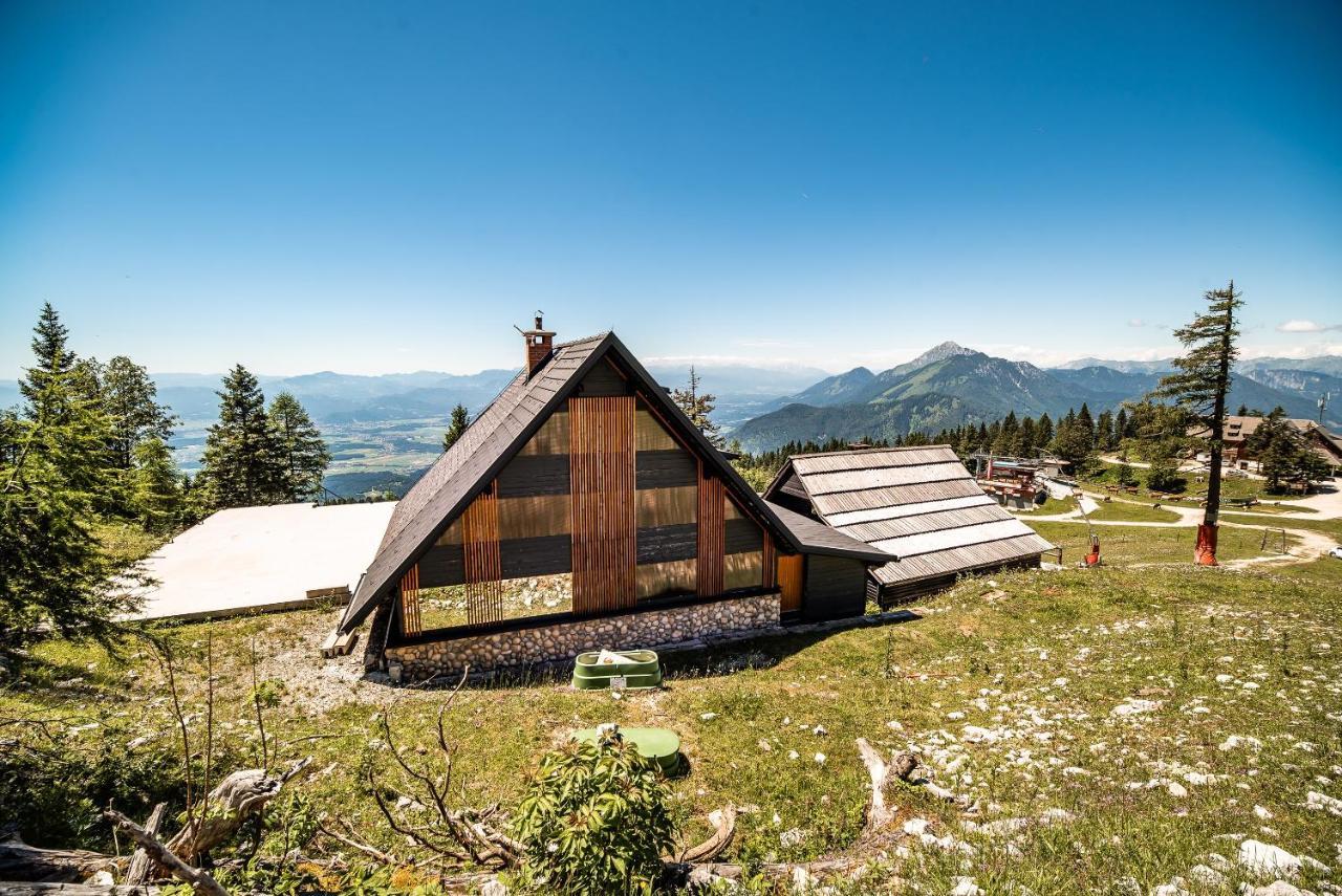Apartments Zvoh, Krvavec, Ski-In, Ski-Out Cerklje na Gorenjskem Exterior photo